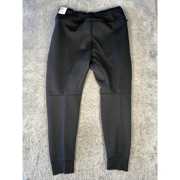 Nike Sportswear Tech Fleece Joggers Size XL Men Light Crimson Black HV0959-696 - Picture 2 of 6